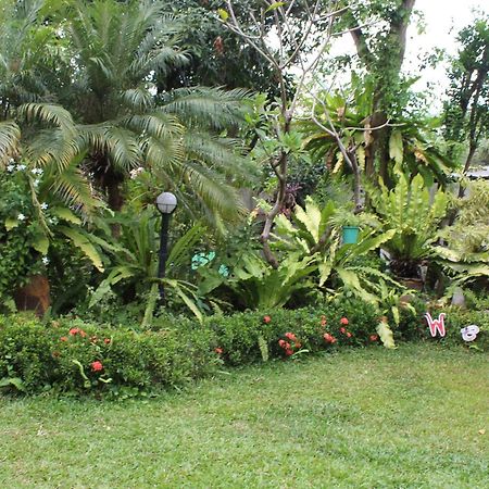 White Elephant Resort Surin Esterno foto