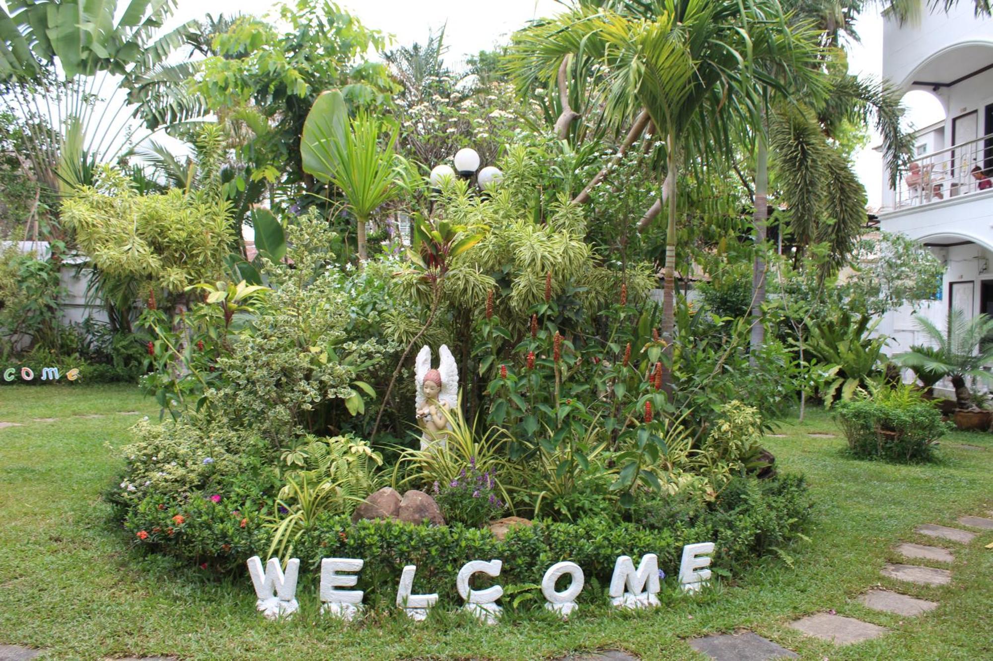 White Elephant Resort Surin Esterno foto