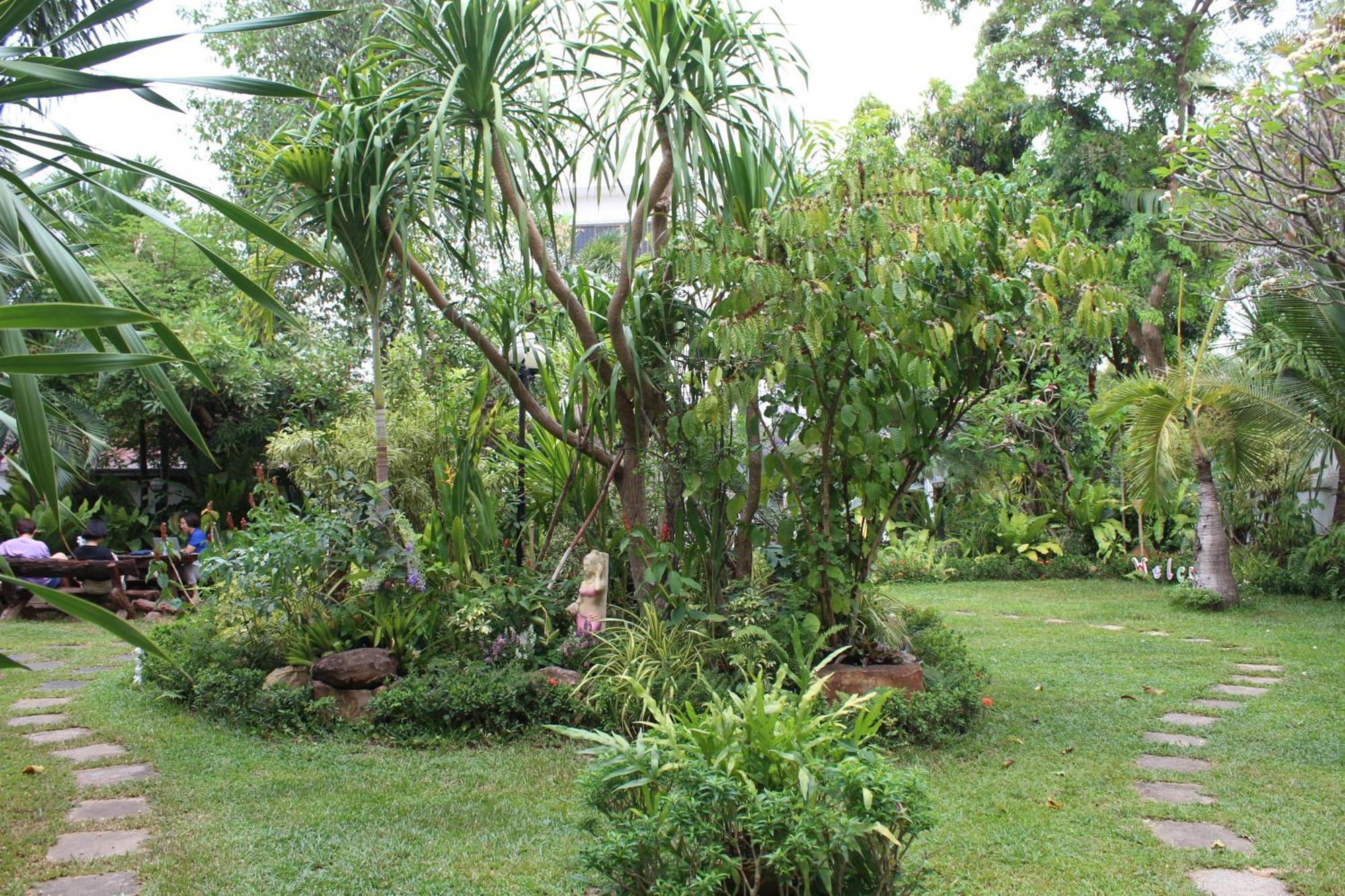 White Elephant Resort Surin Esterno foto