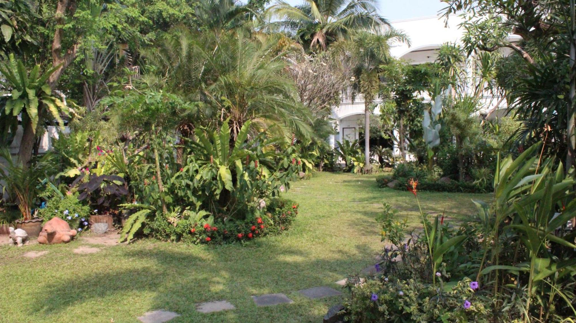 White Elephant Resort Surin Esterno foto